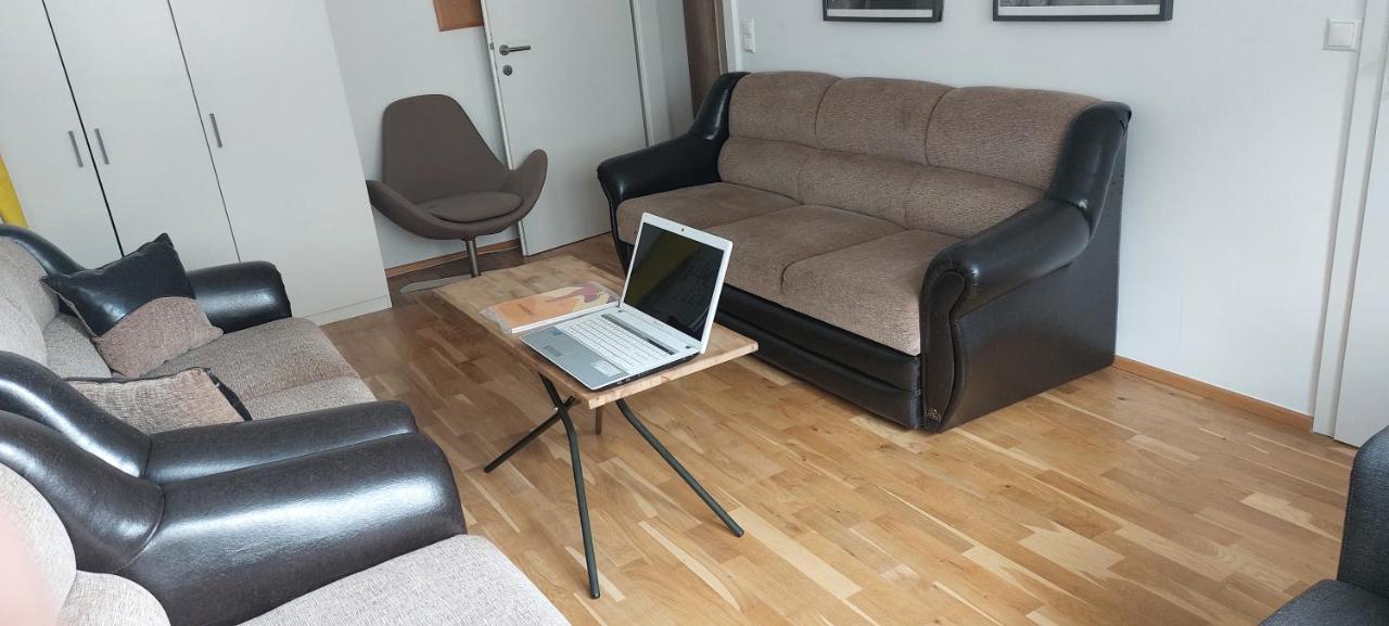 Schone Wohnung Mit Balkon Wiedeń Zewnętrze zdjęcie